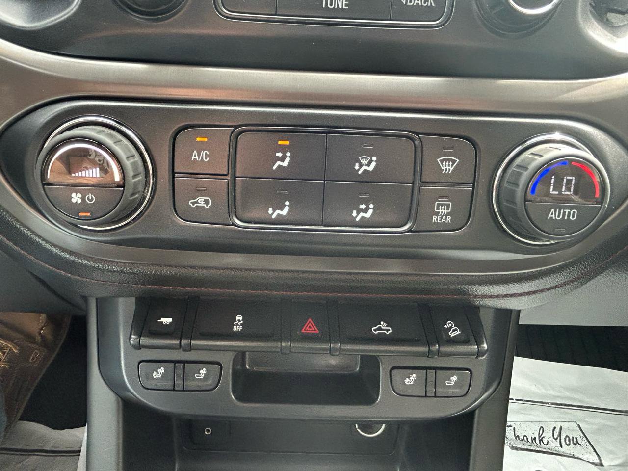 Used 2015 GMC Canyon SLE AWD/4WD image 24