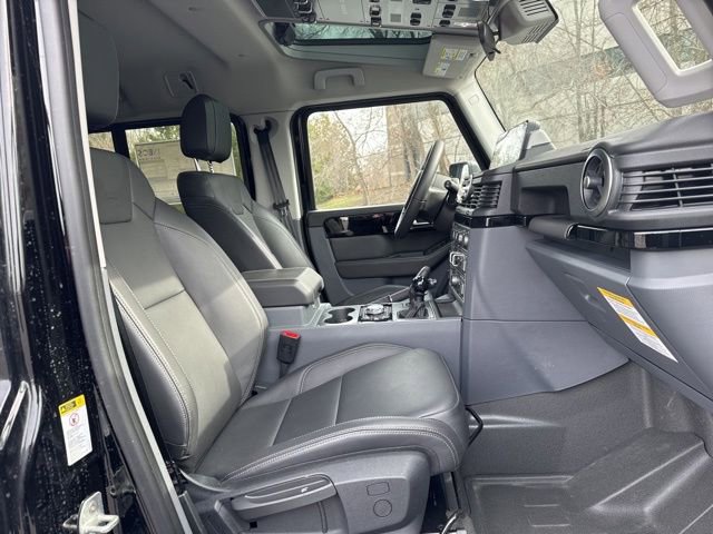 Used 2025 INEOS Grenadier Fieldmaster Edition AWD/4WD image 34