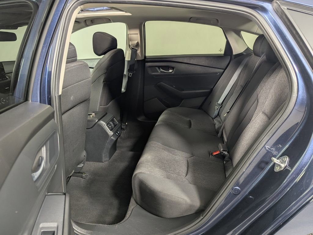 Used 2025 Honda Accord SE image 23