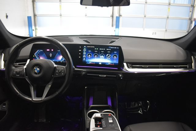Used 2023 BMW X1 xDrive28i w/ Premium Package AWD/4WD image 5