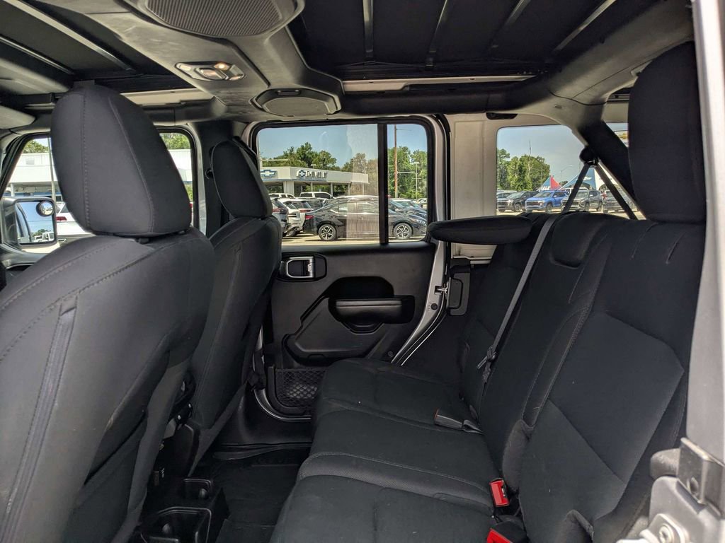 Used 2021 Jeep Wrangler Unlimited Sport AWD/4WD image 13