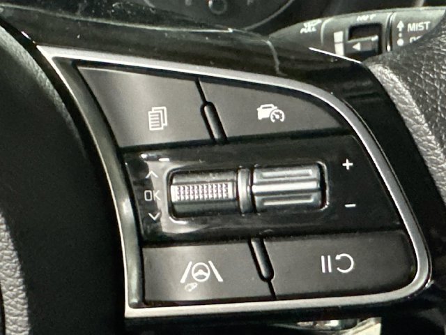 Certified 2024 Kia Forte LXS w/ LXS Technology Package FWD image 10