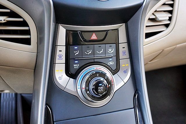 Used 2013 Hyundai Elantra GLS w/ Preferred Pkg FWD image 25