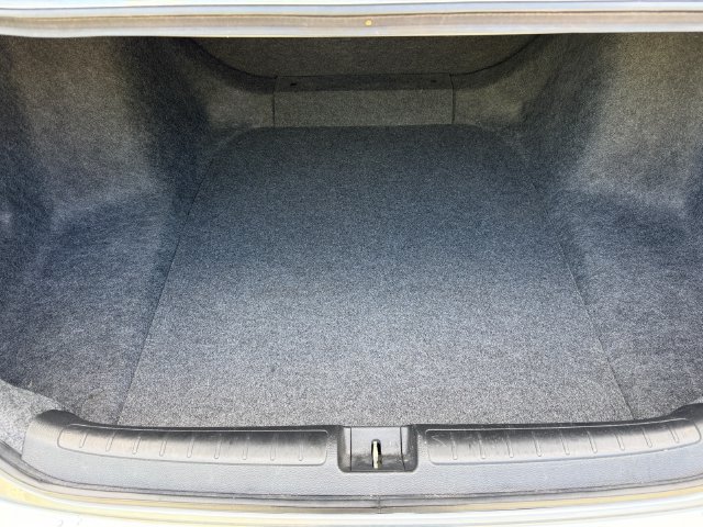 Used 2020 Honda Accord LX image 17