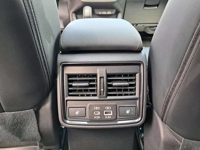 Certified 2026 Subaru Forester Touring w/ Touring Package AWD/4WD image 29
