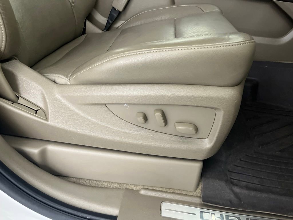 Used 2019 Chevrolet Suburban Premier AWD/4WD image 59