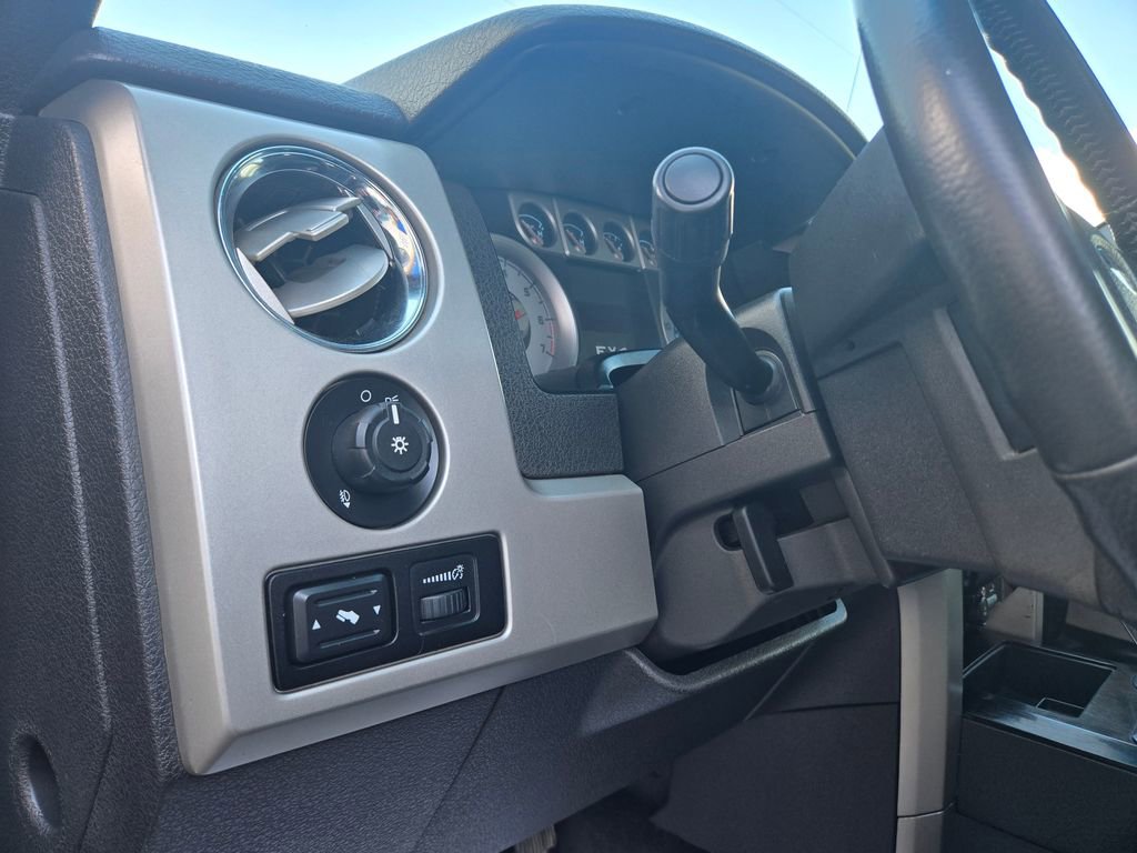 Used 2010 Ford F150 FX4 AWD/4WD image 13