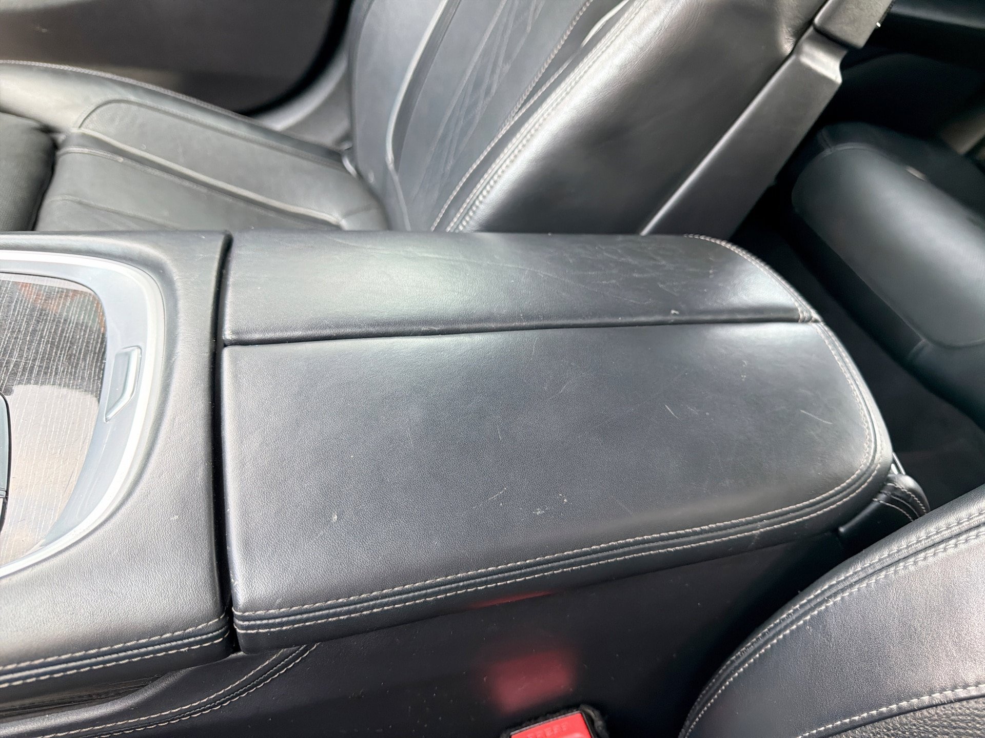 Used 2018 BMW 750i w/ Executive Package RWD image 24