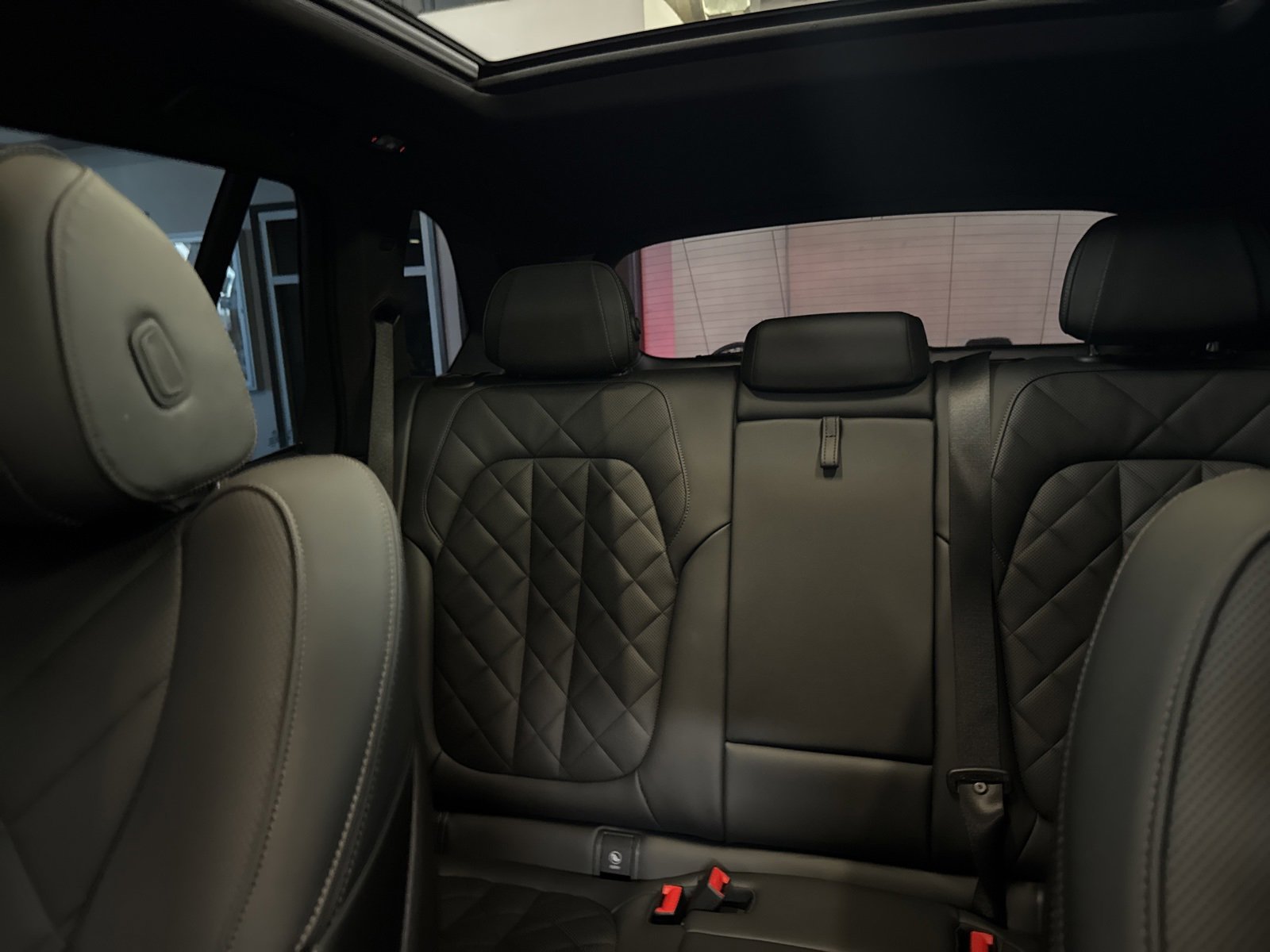 Used 2024 BMW X5 xDrive40i w/ M Sport Package image 40