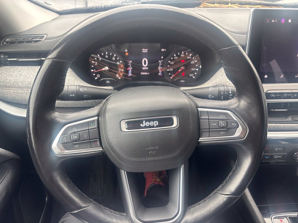 Used 2022 Jeep Compass Latitude AWD/4WD image 24