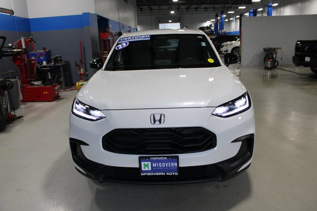 Used 2023 Honda HR-V Sport image 3