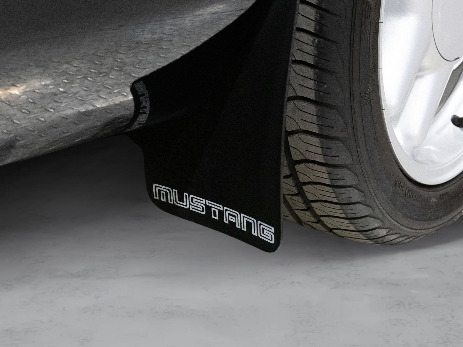 Used 1995 Ford Mustang GT RWD image 54