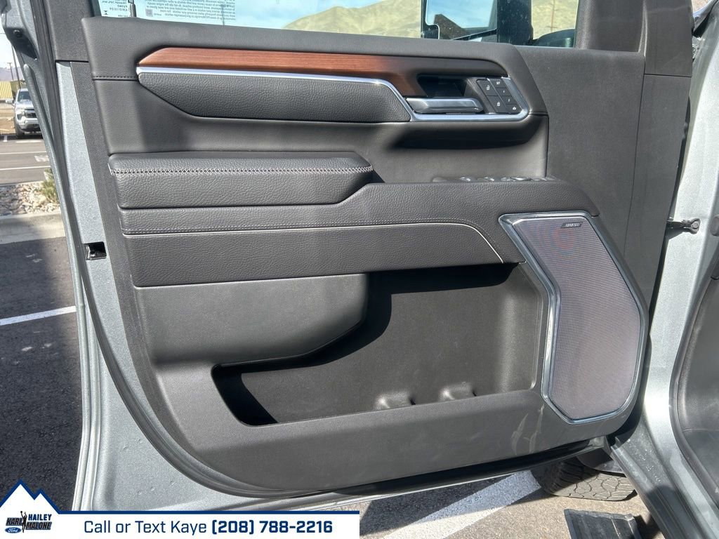 Used 2025 GMC Sierra 2500 Denali image 23