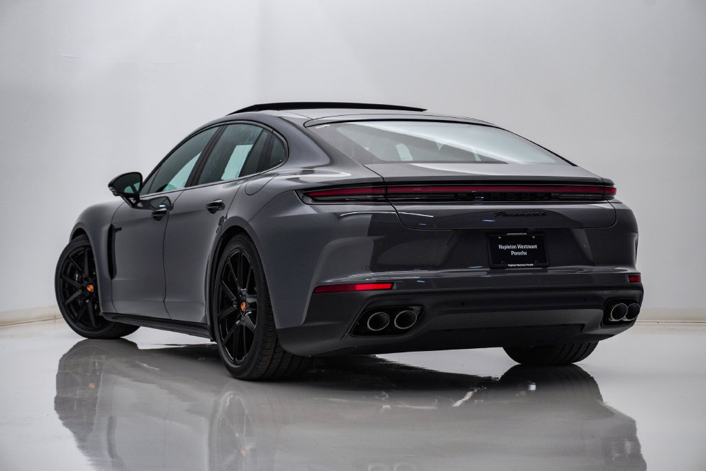 New 2026 Porsche Panamera 4 E-Hybrid AWD/4WD image 3