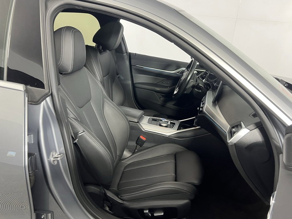 Used 2023 BMW i4 eDrive35 image 33