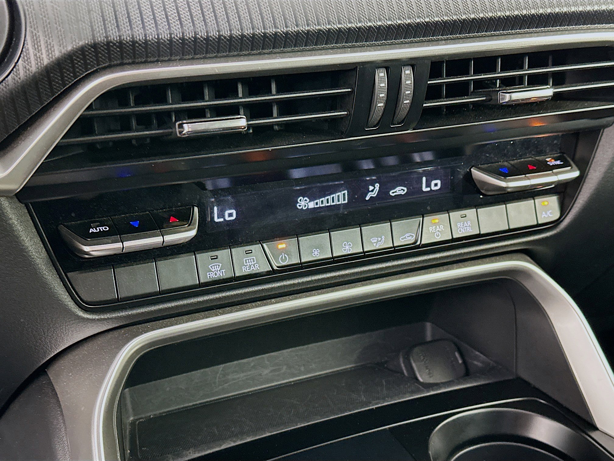 Used 2025 MAZDA CX-90 3.3 Turbo w/ Select Package image 23