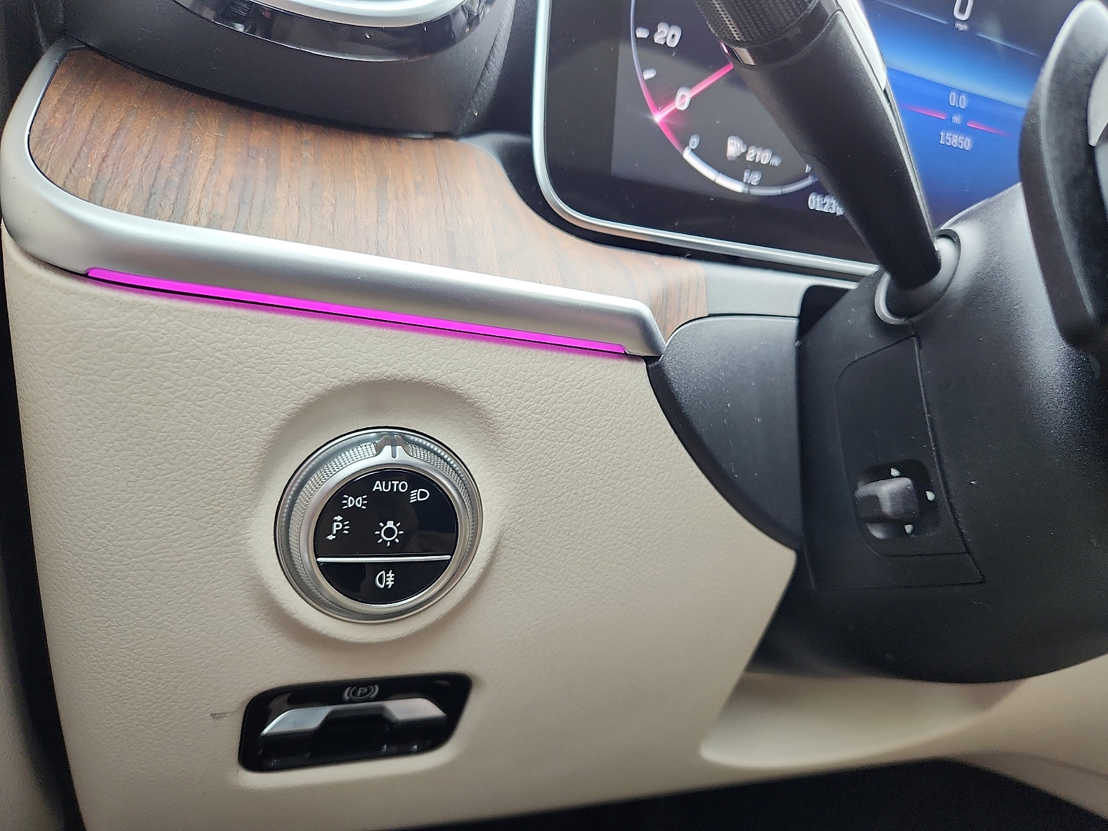 Certified 2022 Mercedes-Benz C 300 4MATIC Sedan image 27