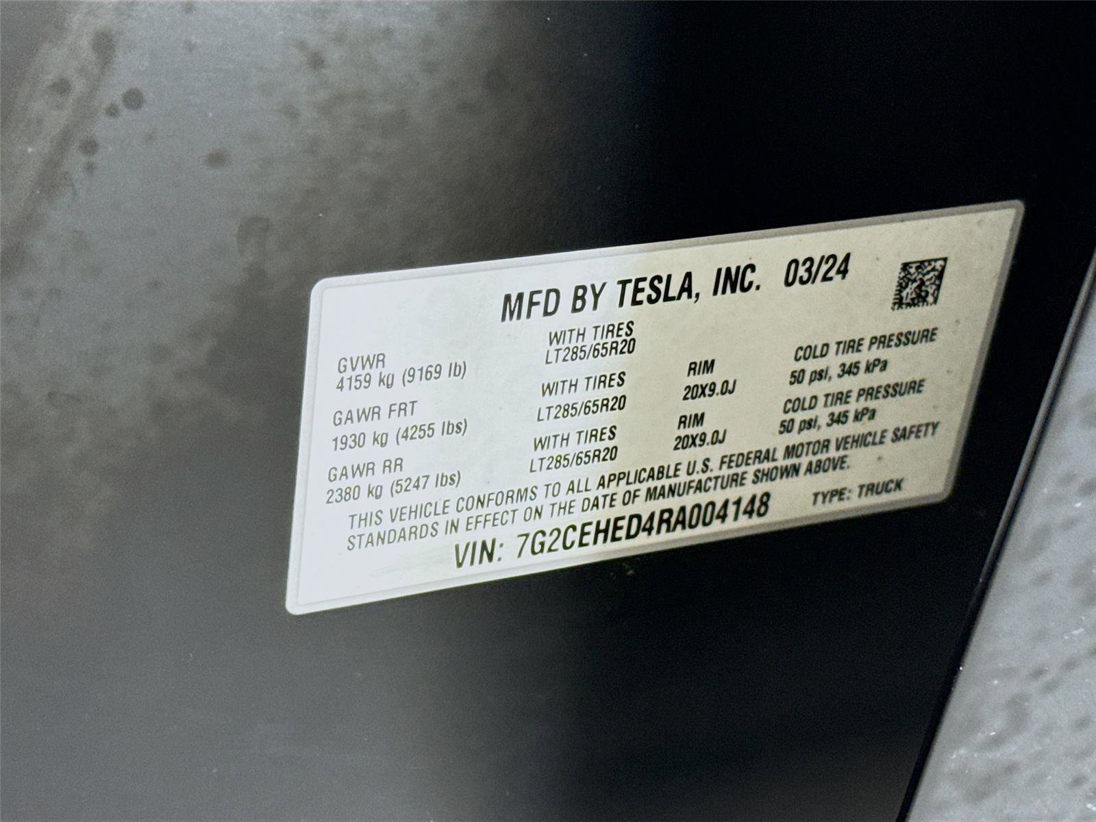 Used 2024 Tesla Cybertruck AWD Crew Cab image 29