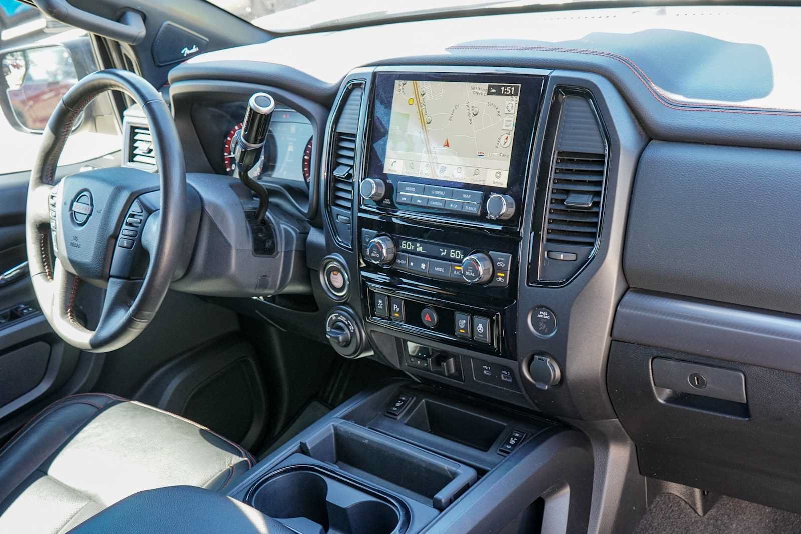 Used 2021 Nissan Titan PRO-4X w/ Pro-4x Convenience Package AWD/4WD image 23