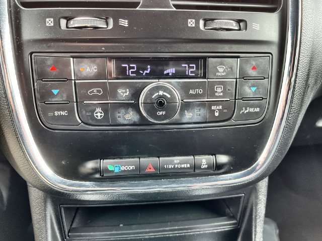 Used 2019 Dodge Grand Caravan GT w/ Safety Sphere Group FWD image 24