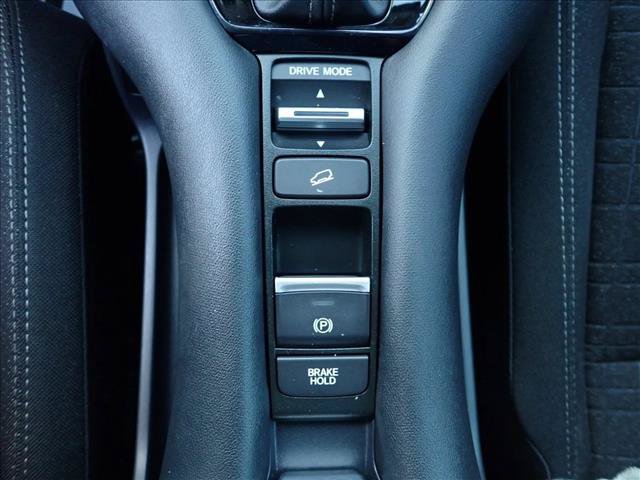 Used 2025 Honda HR-V LX image 19