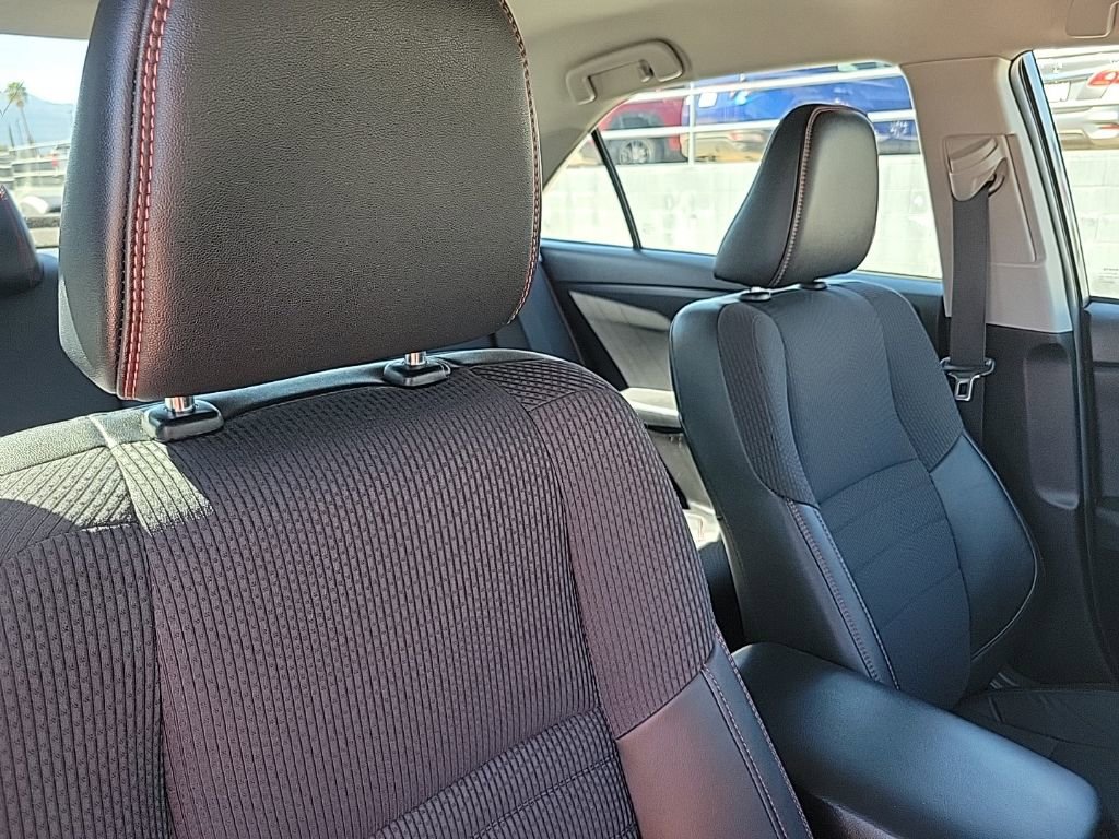 Used 2017 Toyota Camry SE image 46