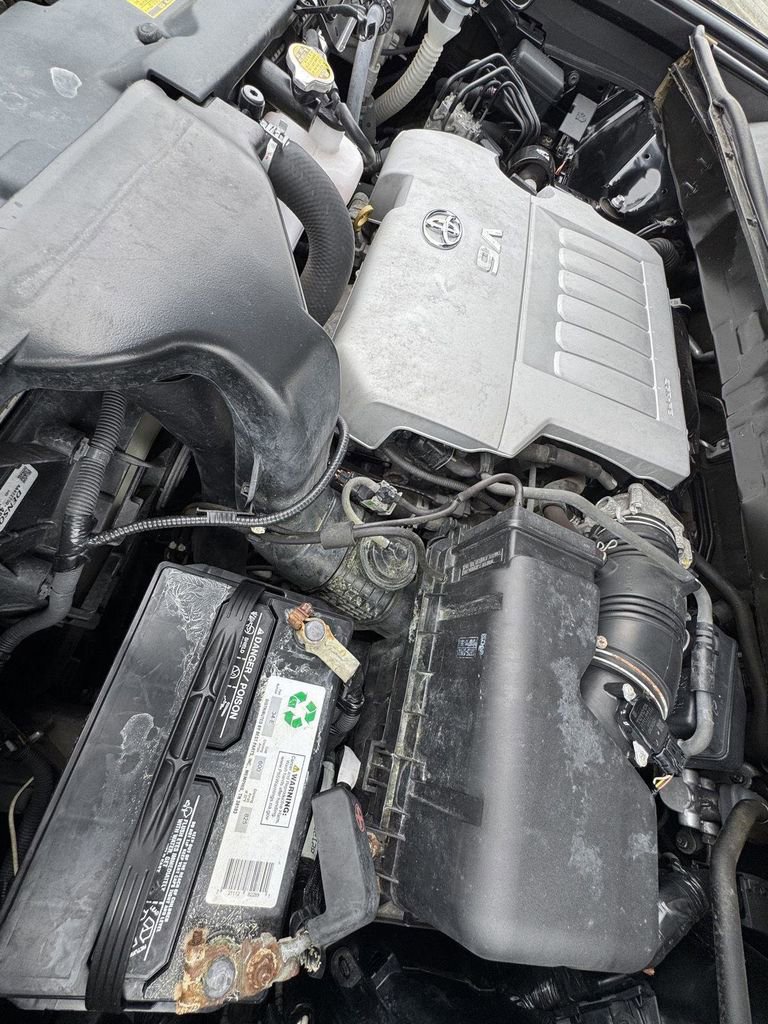 Used 2013 Toyota Highlander SE image 41