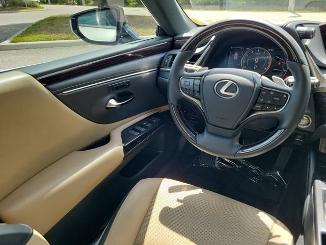 Used 2019 Lexus ES 350 image 13