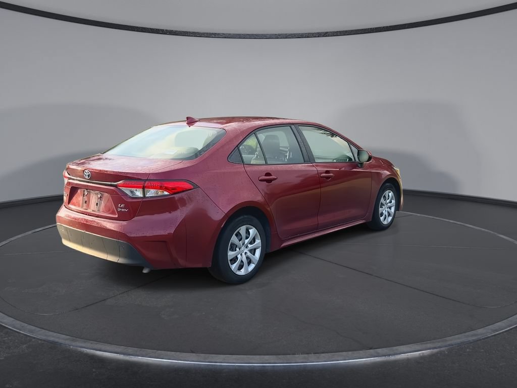 Used 2025 Toyota Corolla LE FWD image 8