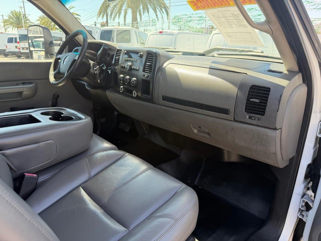 Used 2008 GMC Sierra 2500 W/T RWD image 22