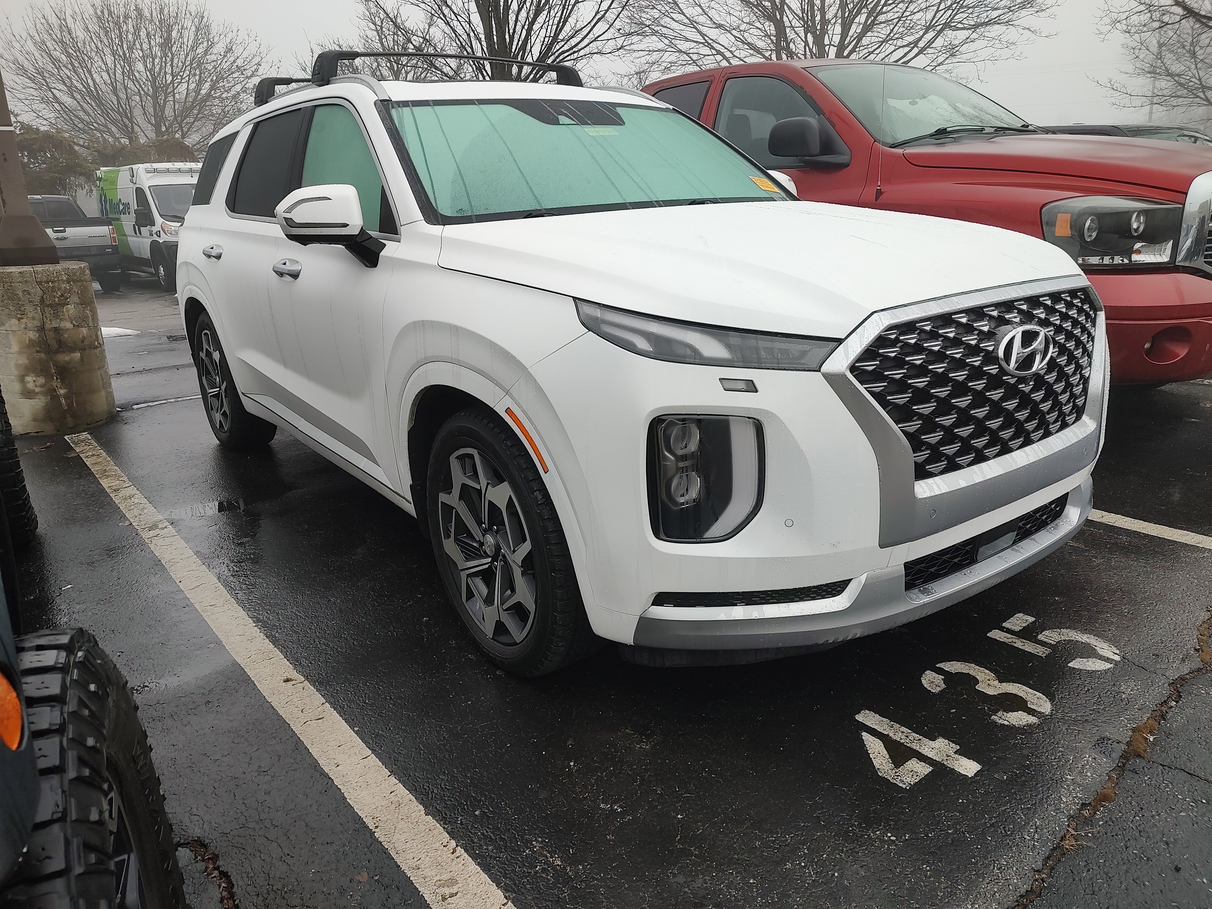 Used 2021 Hyundai Palisade Calligraphy w/ Cargo Package image 2