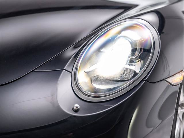 Used 2016 Porsche 911 Carrera RWD image 18