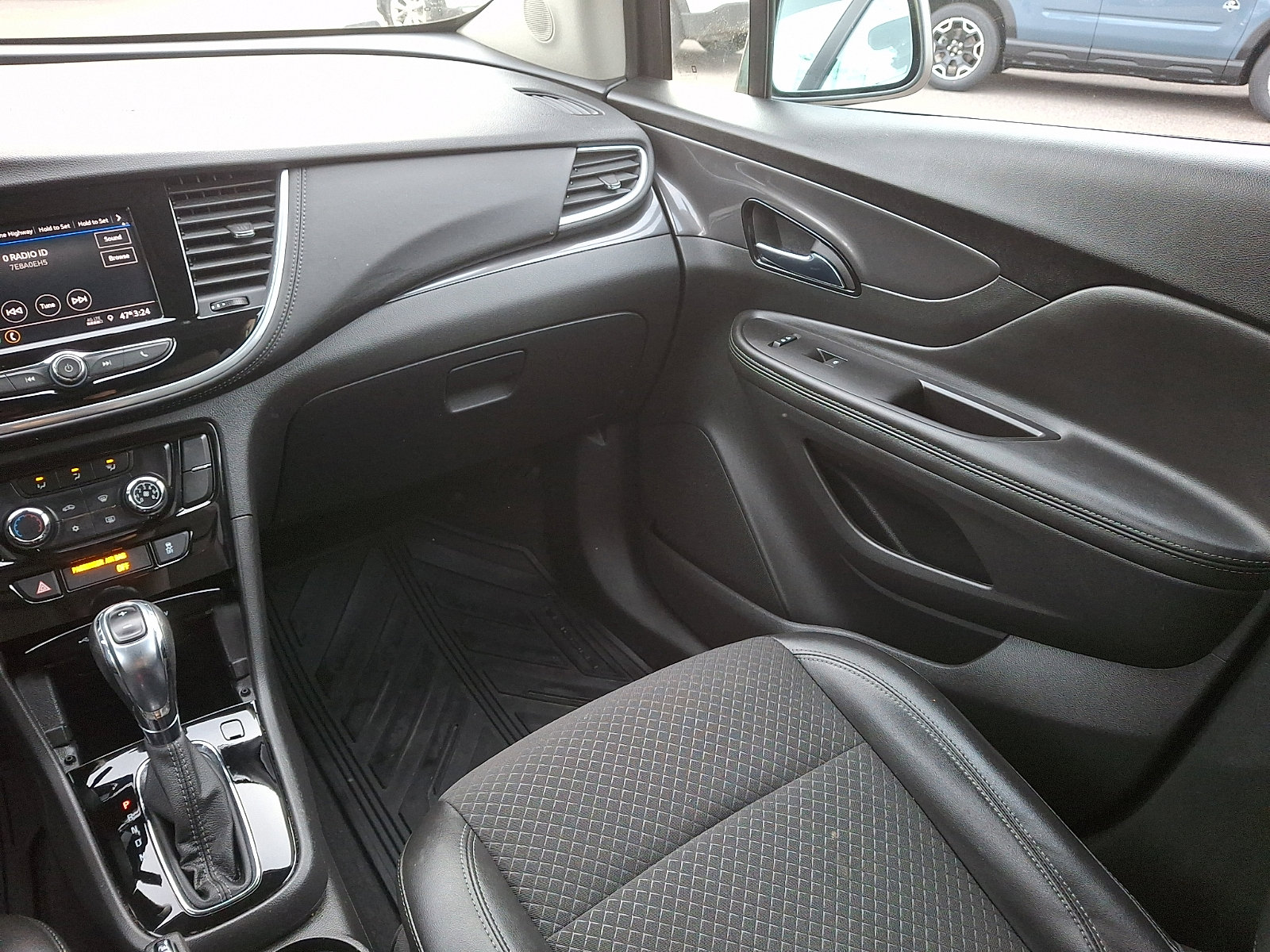 Used 2022 Buick Encore Preferred w/ Safety Package image 16