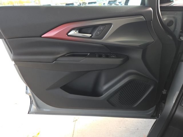 New 2026 Chevrolet Equinox EV RS FWD image 37
