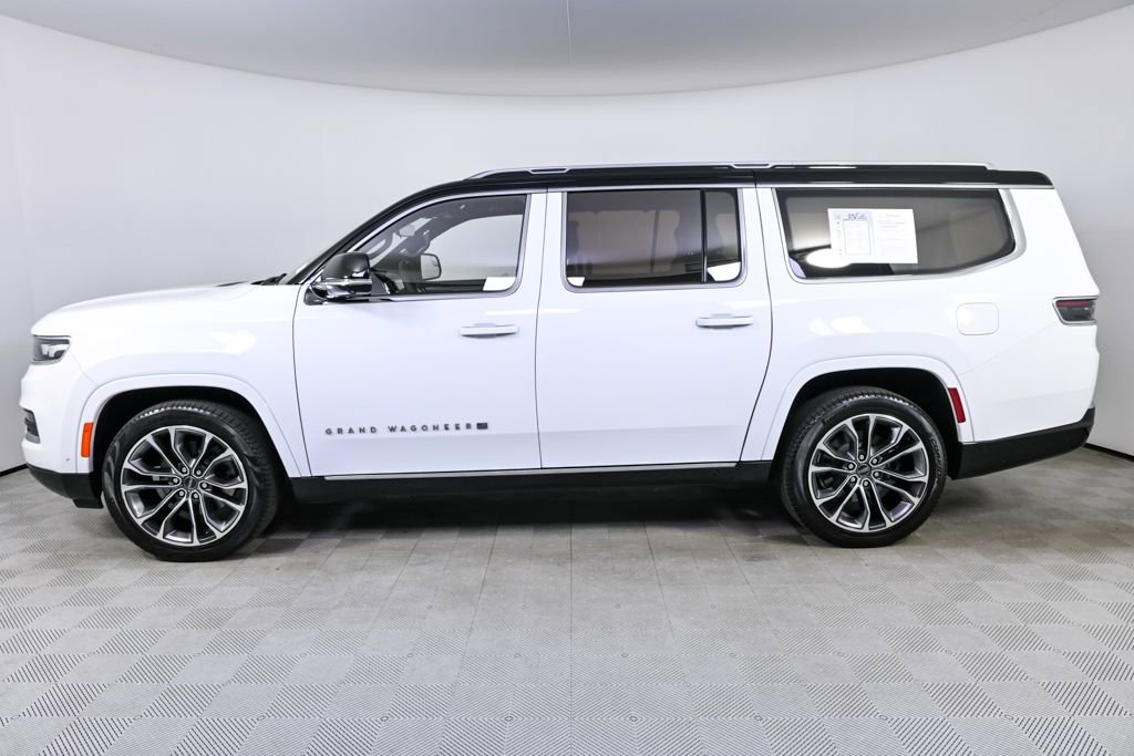 Used 2023 Jeep Grand Wagoneer L Series III w/ Rear Seat Video Group 1 image 3