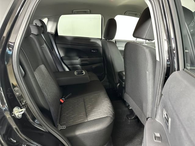 Used 2025 Mitsubishi Outlander Sport LE image 27