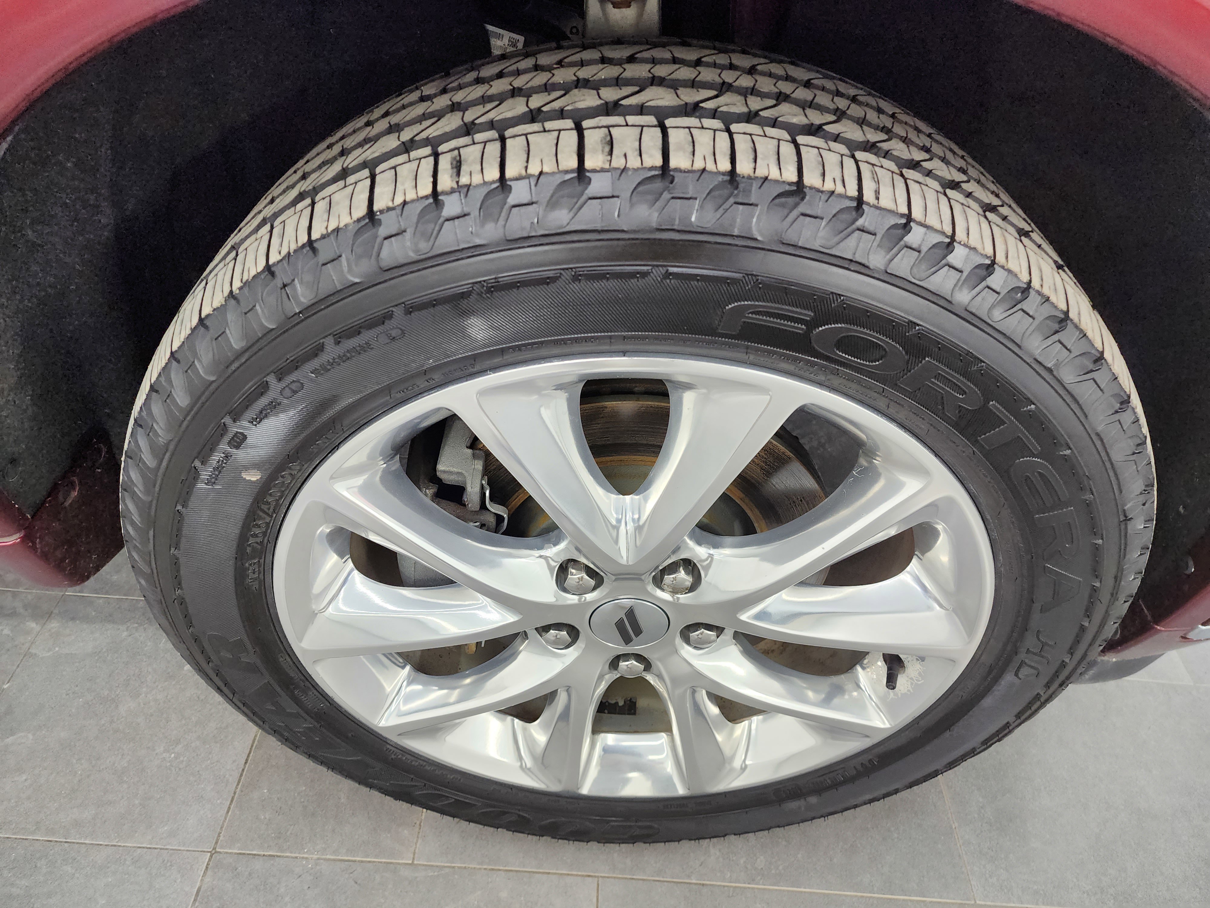 Used 2019 Dodge Durango Citadel w/ Technology Group image 3