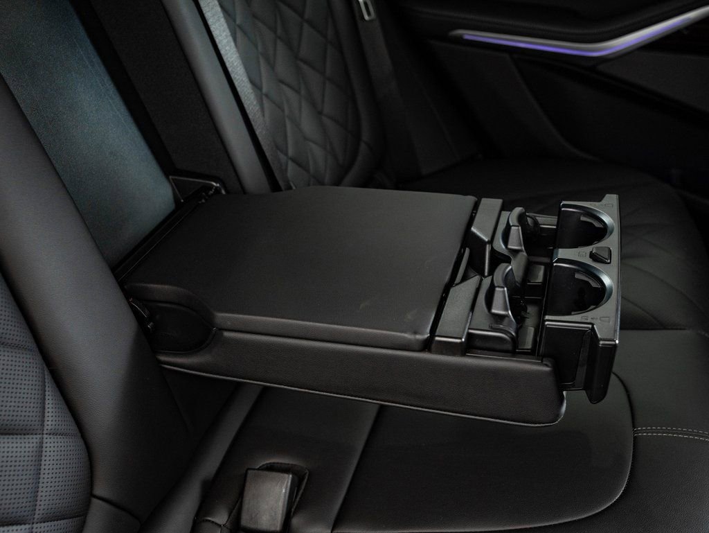 Certified 2025 BMW X5 xDrive40i w/ Climate Comfort Package image 47