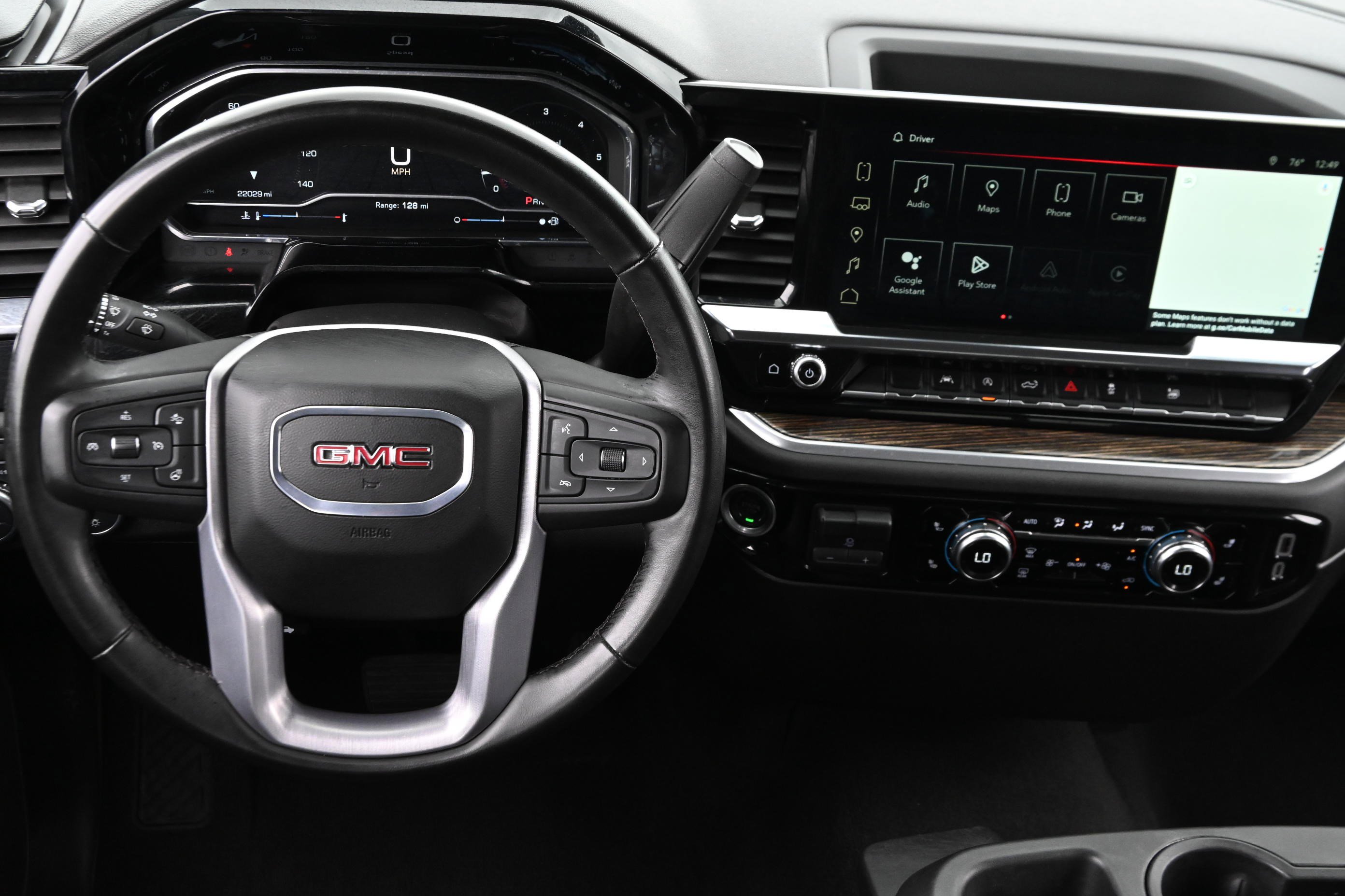 Used 2024 GMC Sierra 1500 SLE w/ Preferred Package image 16