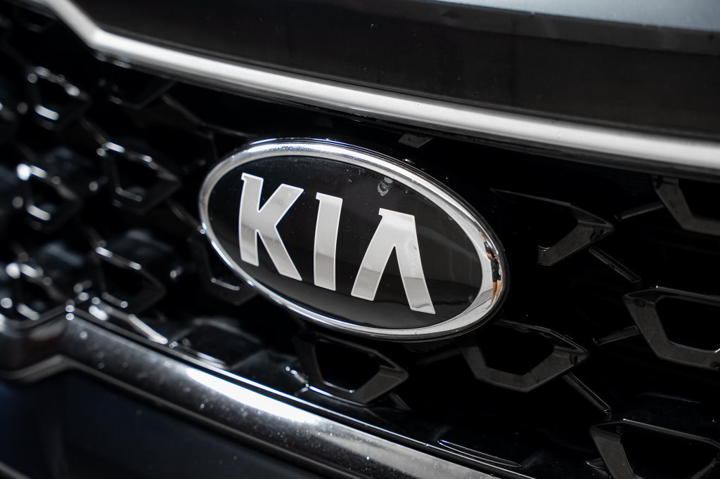 Used 2021 Kia Sorento S FWD image 20