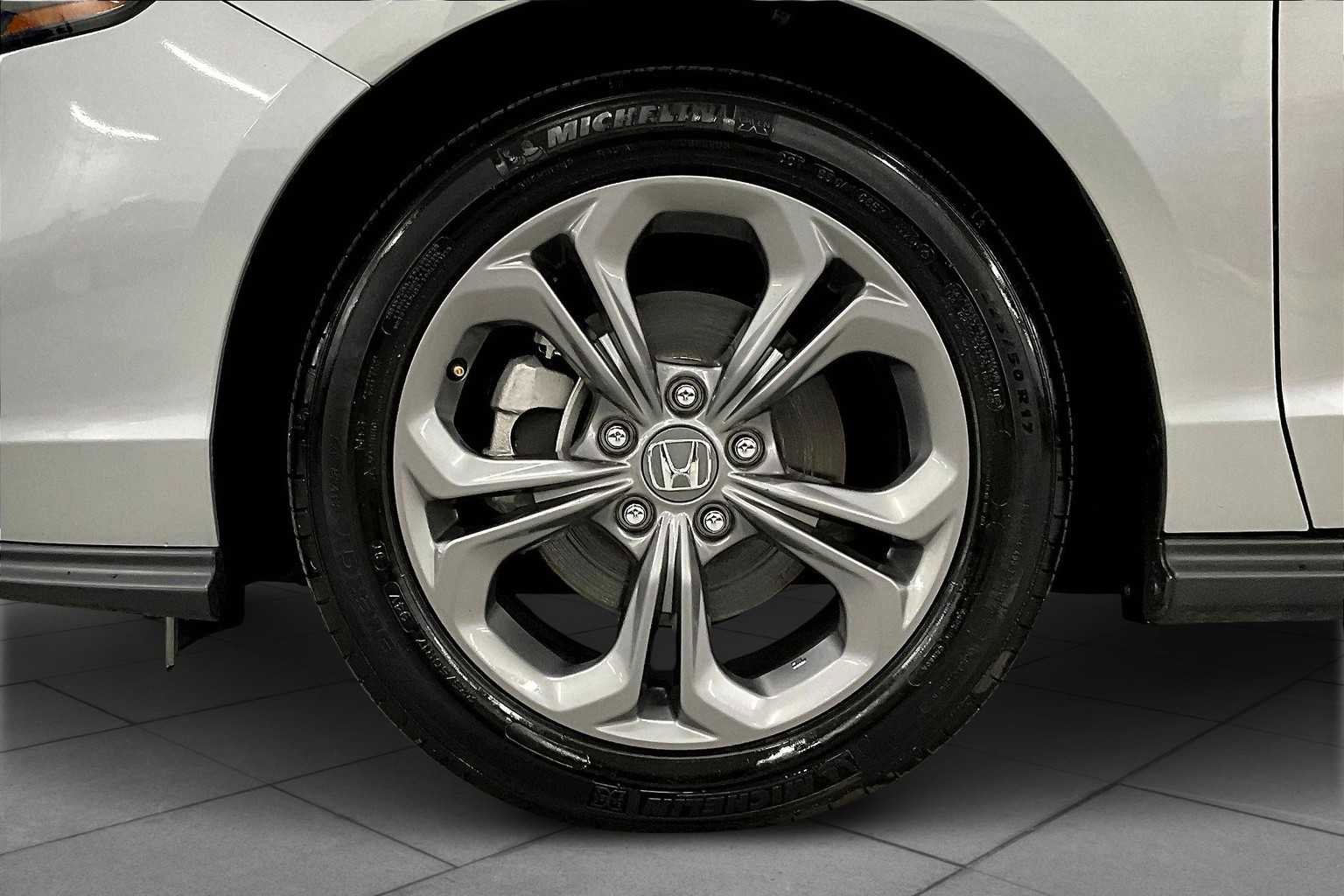 Used 2024 Honda Accord EX image 10