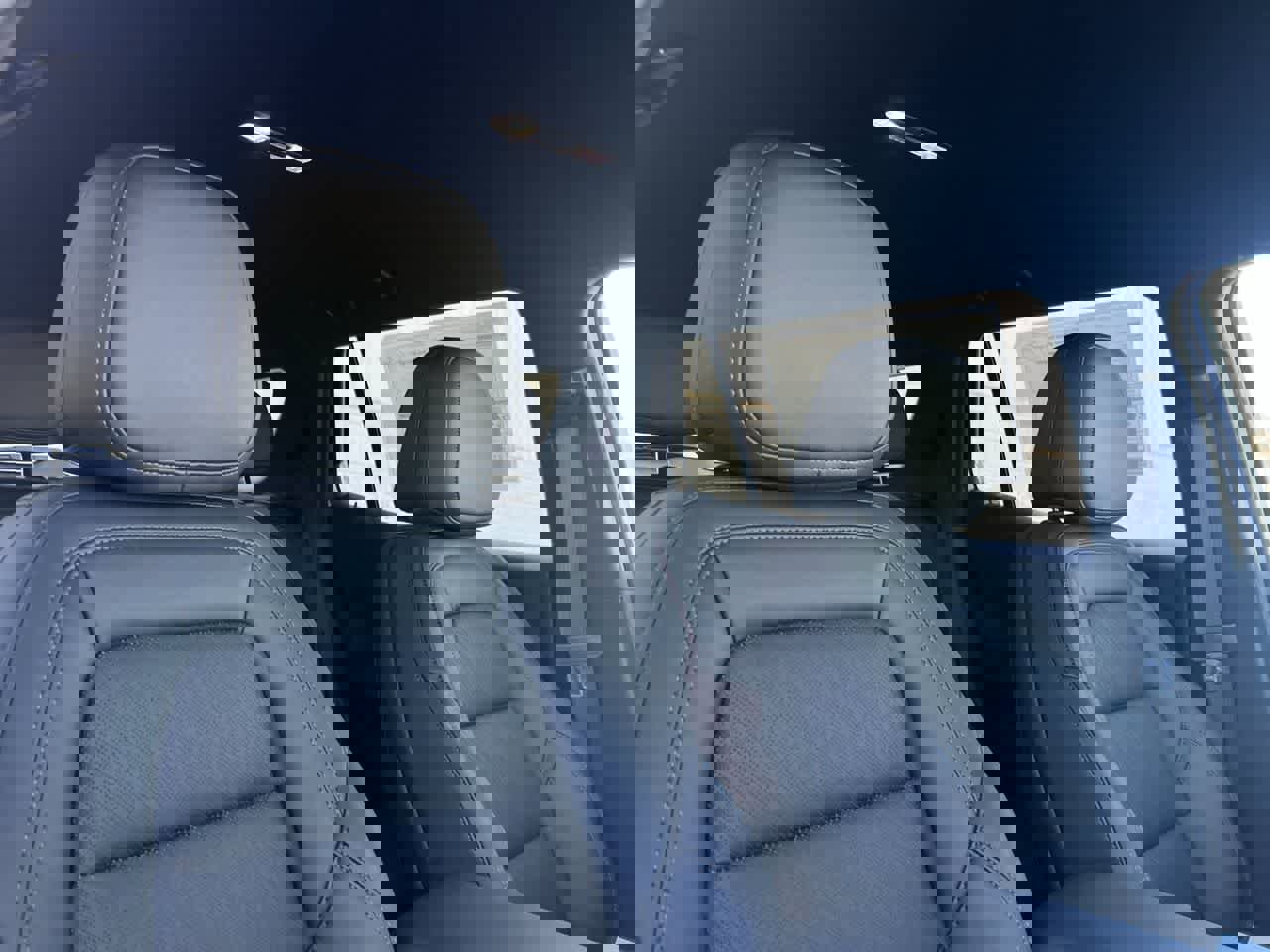 New 2026 Chevrolet Equinox LT w/ Convenience Package II image 23