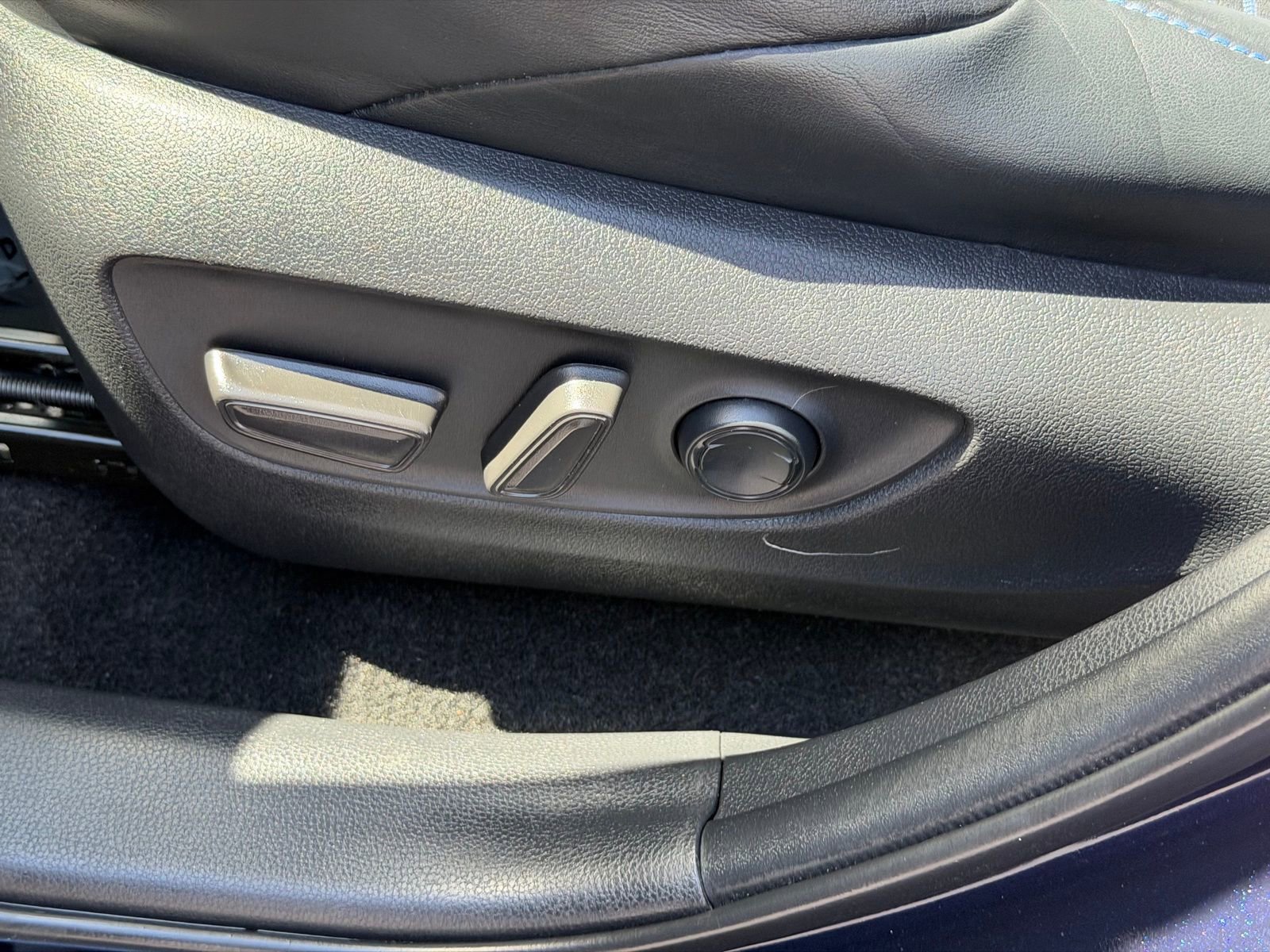 Used 2020 Toyota RAV4 XSE w/ XSE Grade Weather Package image 13