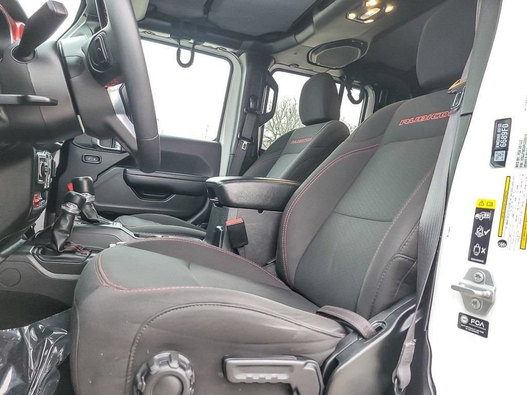 Used 2023 Jeep Gladiator Rubicon AWD/4WD image 9