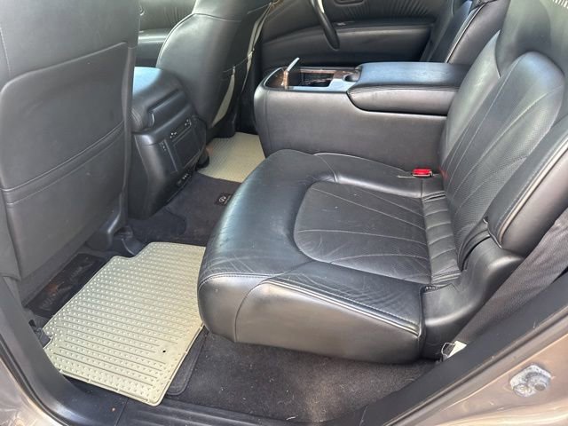 Used 2014 INFINITI QX80 4WD w/ Deluxe Touring Package image 14