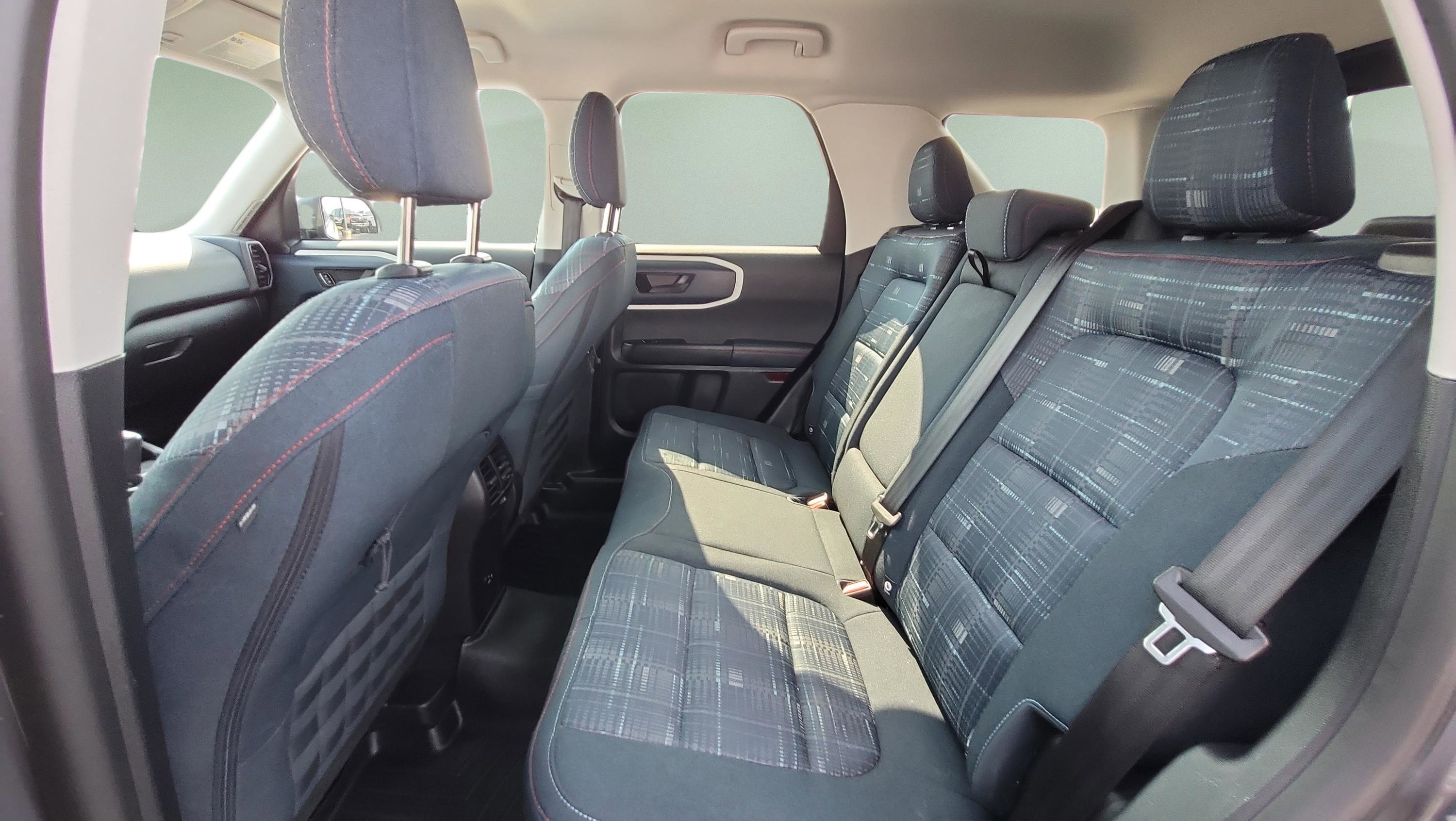 Used 2023 Ford Bronco Sport Heritage w/ Heritage Convenience Package AWD/4WD image 16