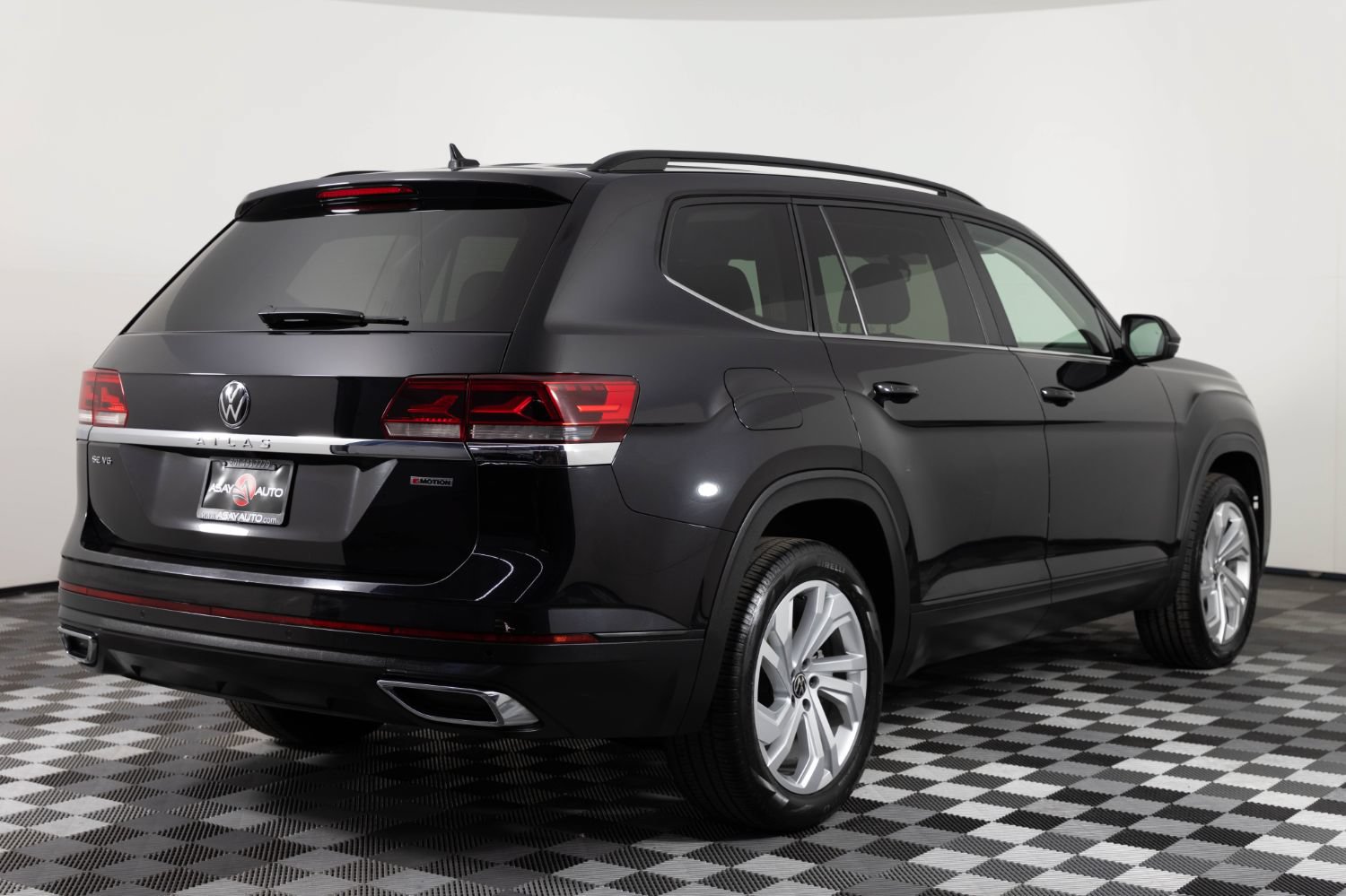 Used 2021 Volkswagen Atlas SE AWD/4WD image 7