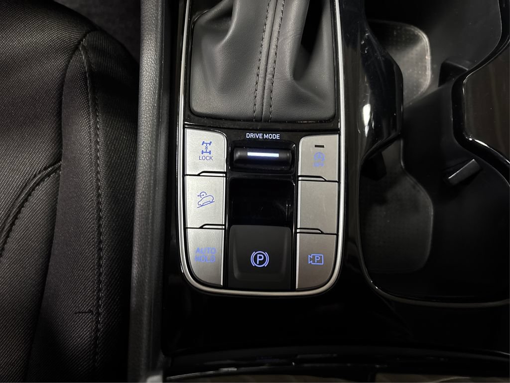 Used 2025 Hyundai Tucson SE AWD/4WD image 34