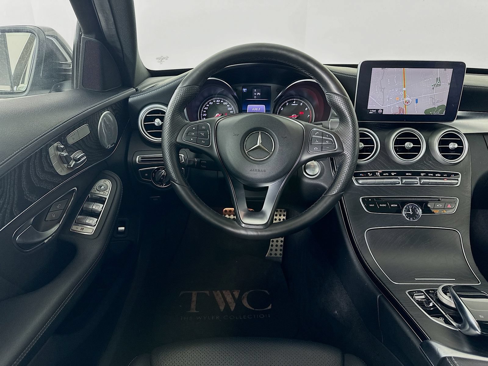 Used 2016 Mercedes-Benz C 300 4MATIC Sedan image 14