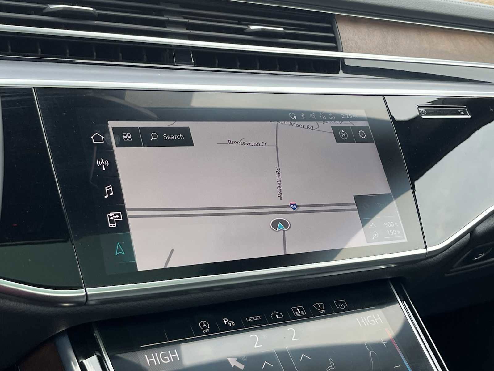 Used 2023 Audi A8 L 3.0T w/ Comfort Plus Package image 43